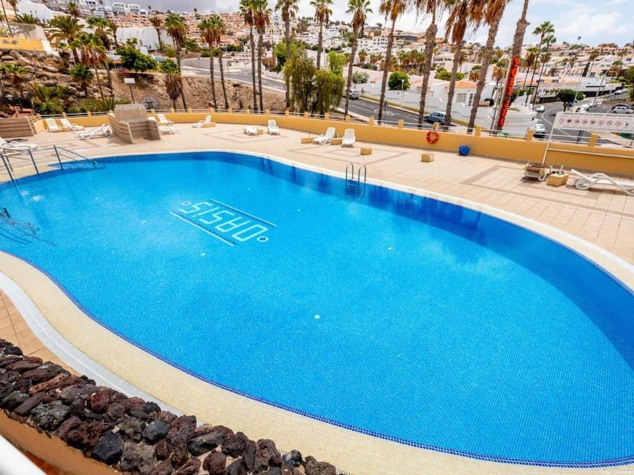 5c Oasis Beautiful Terrace And Pool Apartment